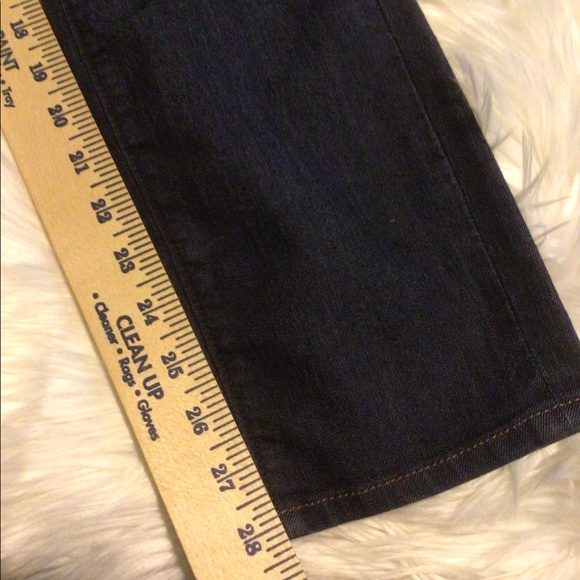 Loft Curvy Skinny Jeans - Picture 12 of 12